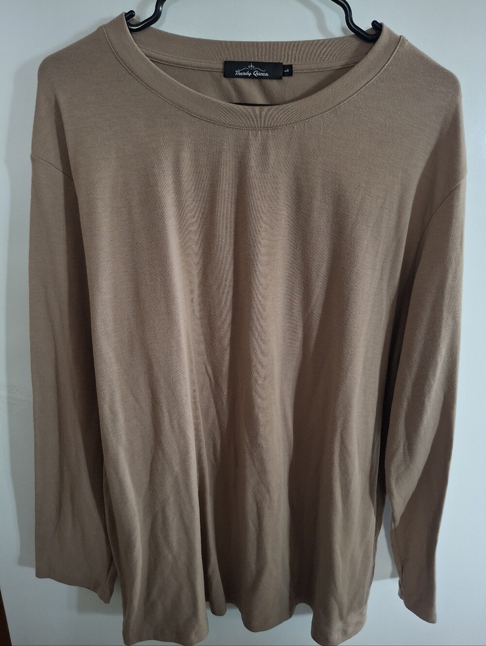 Trendy Queen Everyday Crewneck Sweater - Tan